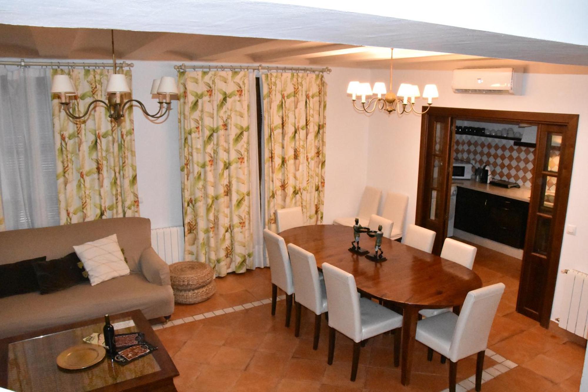 Almonaster La Real, Marques De Robledal Holiday home *